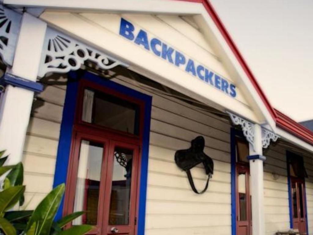 Stables Lodge Backpackers Napier Exteriör bild